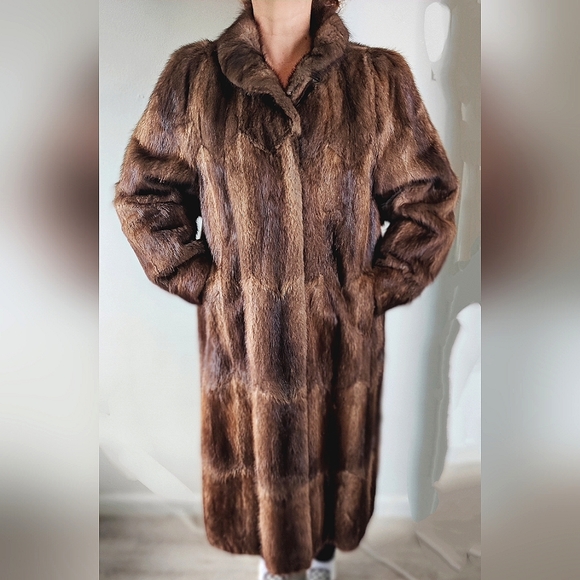 Jackets & Blazers - Vintage Genuine Mink Long Real Fur Coat Women's Sz L, XL Full Length w/ Pockets